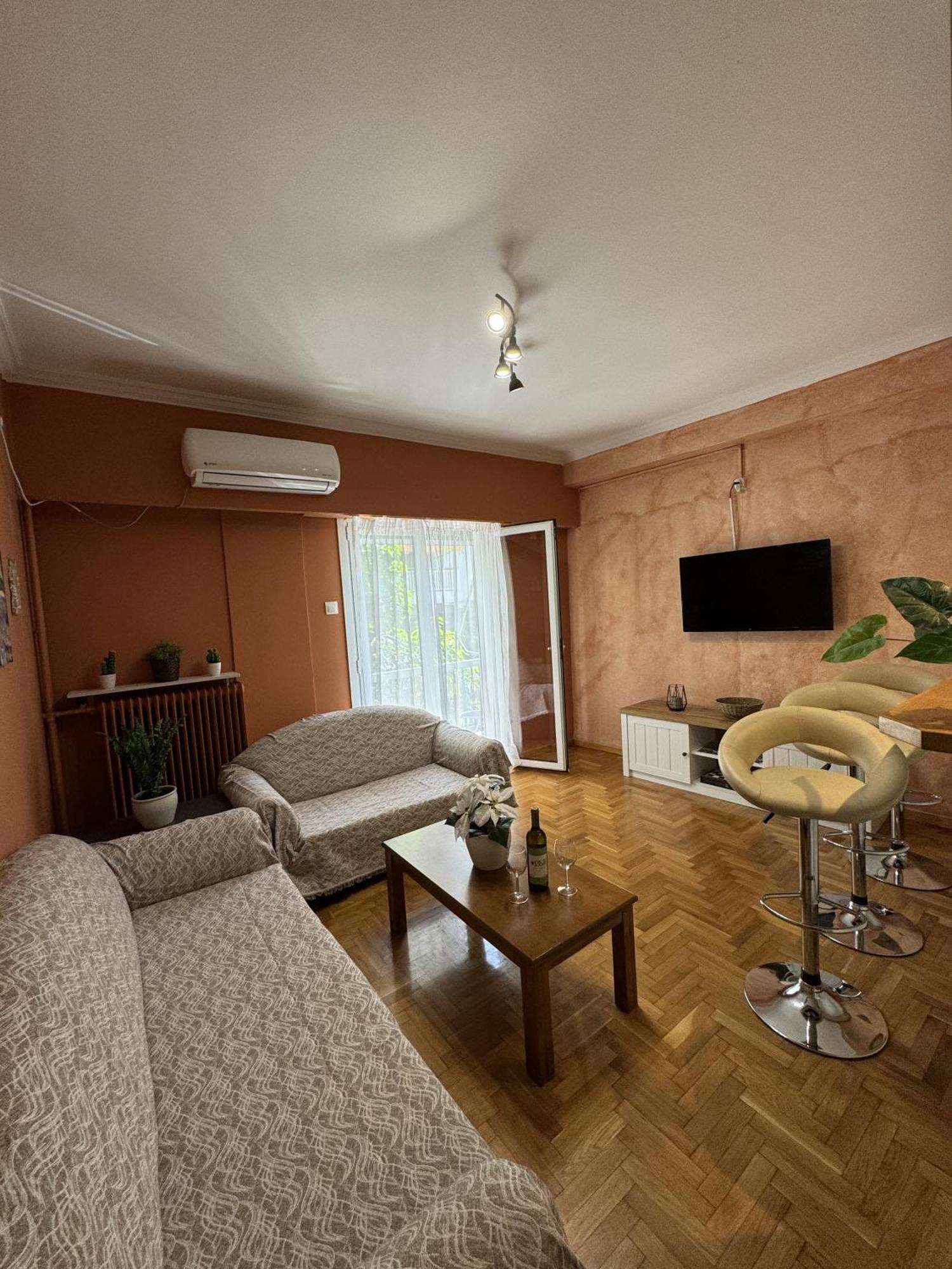 אתונה Cozy Apt Next To Acropolis מראה חיצוני תמונה